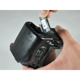 Замена батарейного отсека Nikon D5000