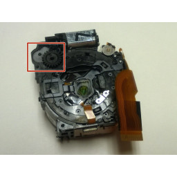 Nikon Coolpix S6300 Зум-объективы с зубчатой ​​передачей